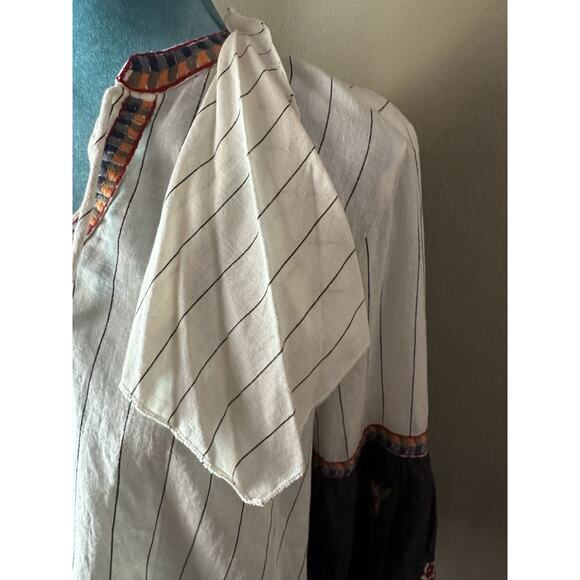 Kyla Sero Women S Handmade Tunic Limited Embroidered peasant Aztec cottage - Picture 15 of 15